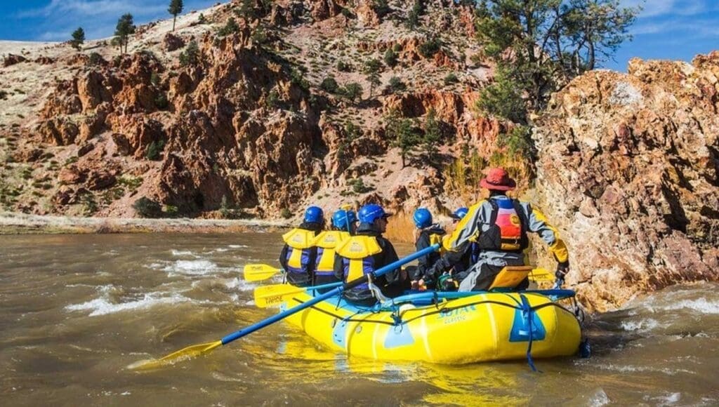 Whitewater Rafting Tour Near Lake Tahoe | Beginner