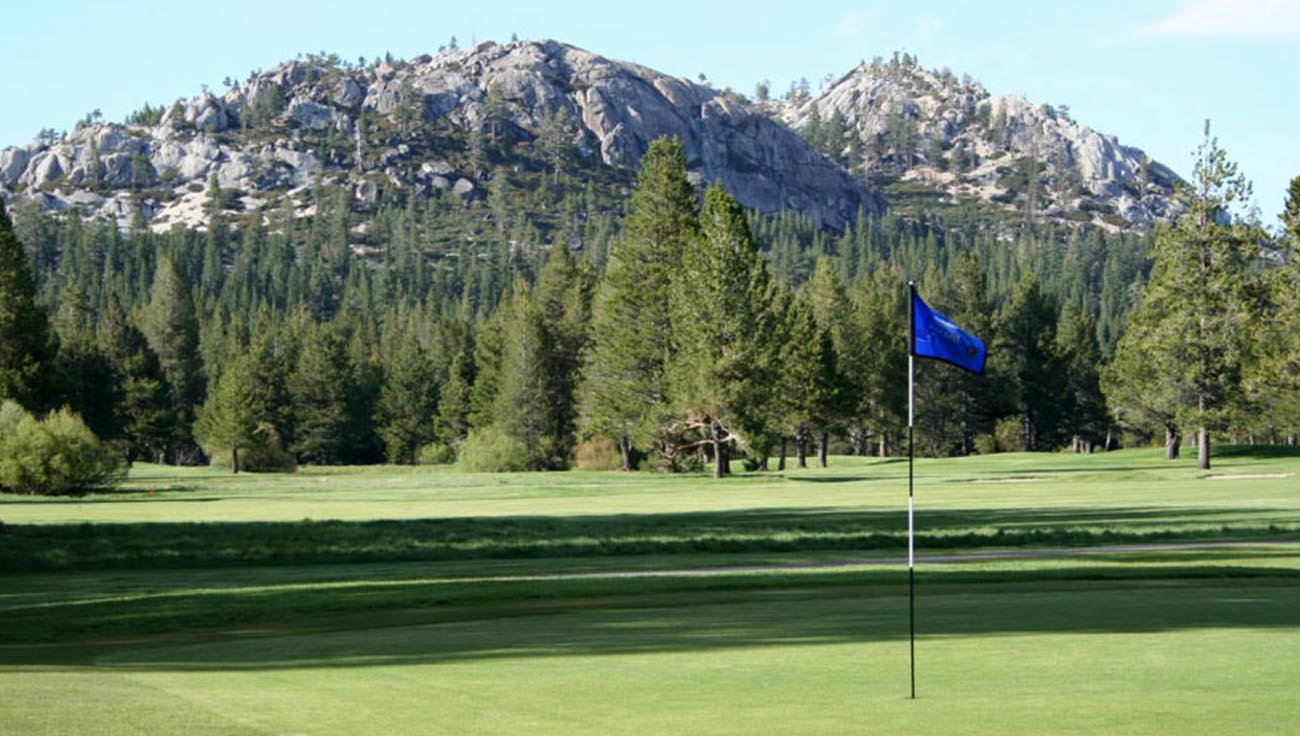 Travel Tahoe - Golf Courses - Tahoe Paradise Golf Course